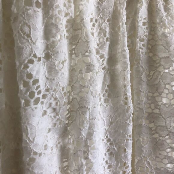 White lace dress fully lined - Picture 4 of 5